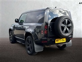 Land Rover Defender Image 2