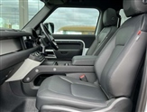 Land Rover Defender Image 3