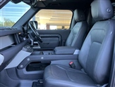 Land Rover Defender Image 3