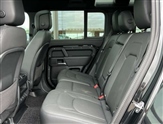 Land Rover Defender Image 4