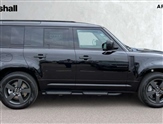 Land Rover Defender Image 5