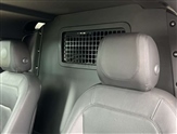 Land Rover Defender Image 4