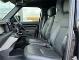 Land Rover Defender Image 3
