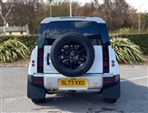 Land Rover Defender Image 6