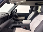 Land Rover Defender Image 3
