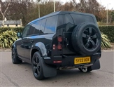 Land Rover Defender Image 2