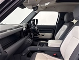 Land Rover Defender Image 3