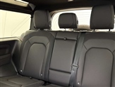 Land Rover Defender Image 4