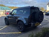 Land Rover Defender Image 2
