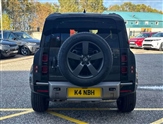 Land Rover Defender Image 6