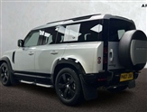 Land Rover Defender Image 2