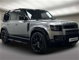 Land Rover Defender Image 1