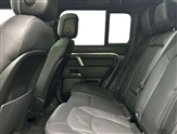 Land Rover Defender Image 4