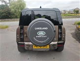 Land Rover Defender Image 5