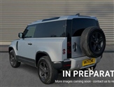 Land Rover Defender Image 2