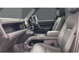 Land Rover Defender Image 3