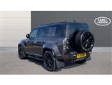 Land Rover Defender Image 2