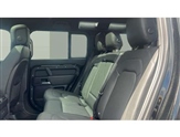 Land Rover Defender Image 4