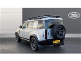 Land Rover Defender Image 2