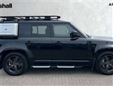 Land Rover Defender Image 5