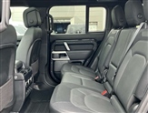 Land Rover Defender Image 4