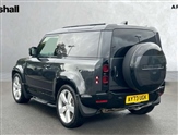 Land Rover Defender Image 2