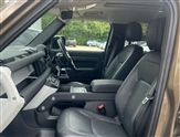 Land Rover Defender Image 3