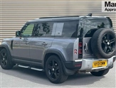 Land Rover Defender Image 5