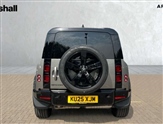 Land Rover Defender Image 6