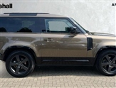 Land Rover Defender Image 5