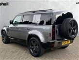 Land Rover Defender Image 2