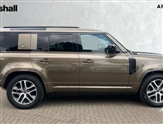 Land Rover Defender Image 5