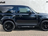 Land Rover Defender Image 5