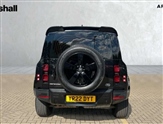 Land Rover Defender Image 6