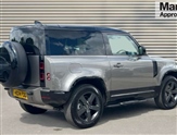 Land Rover Defender Image 3