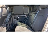Land Rover Defender Image 4