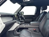 Land Rover Defender Image 3