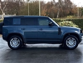 Land Rover Defender Image 5