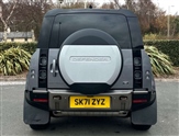 Land Rover Defender Image 6