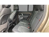 Land Rover Defender Image 4