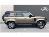 Land Rover Defender Image 5