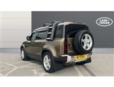 Land Rover Defender Image 2