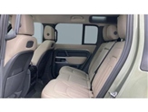 Land Rover Defender Image 4