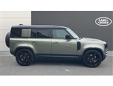 Land Rover Defender Image 5