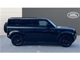 Land Rover Defender Image 5