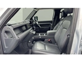 Land Rover Defender Image 3