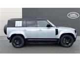 Land Rover Defender Image 5