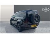 Land Rover Defender Image 2
