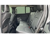 Land Rover Defender Image 4