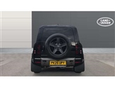 Land Rover Defender Image 6